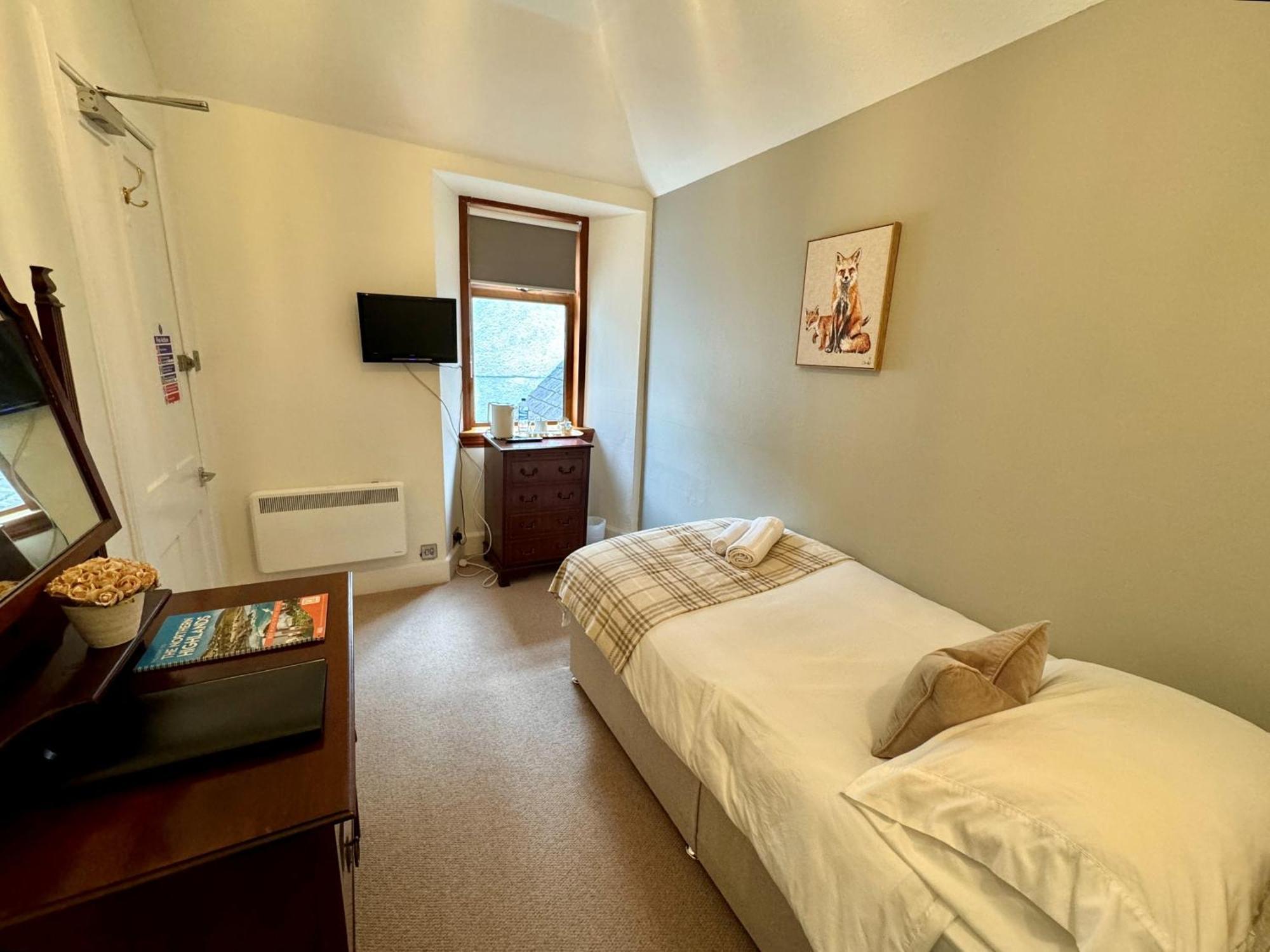 Navidale House - Bed, Breakfast & Bar Helmsdale Quarto foto